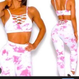 Bombshell Sportswear Pink & White Tie-Dye Leggings